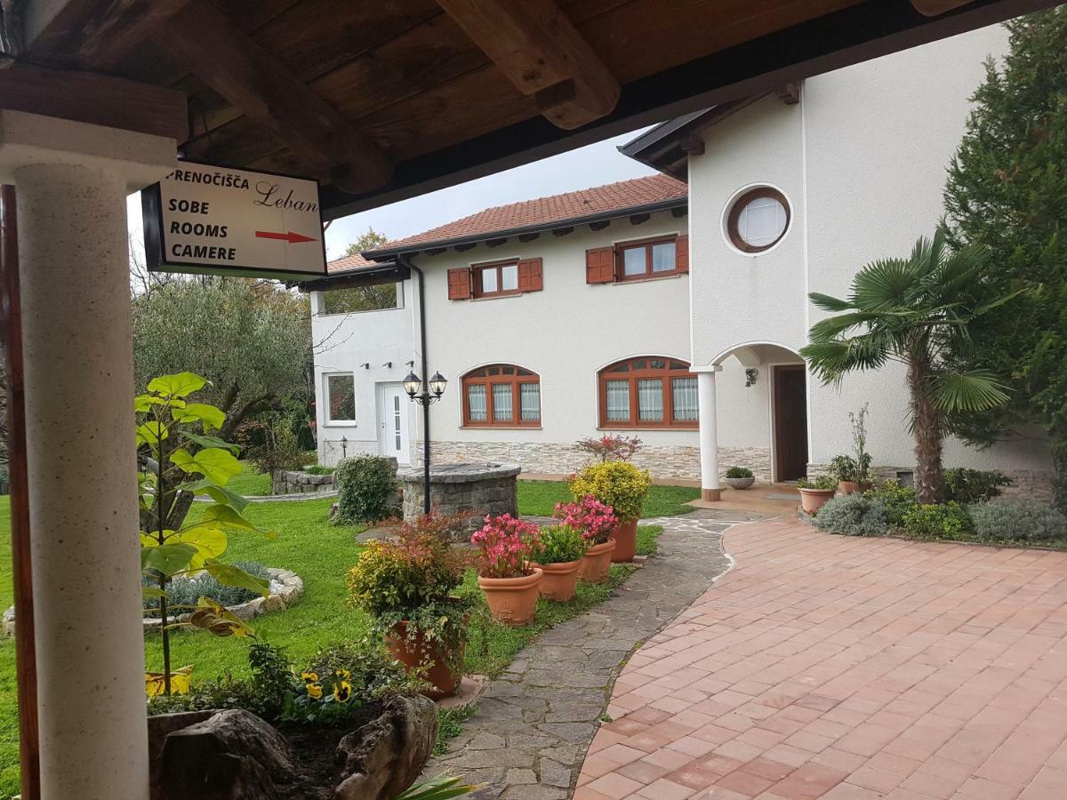 Leban Homestay Sempas
